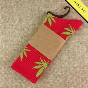 HP | Unisex Weed Plant Socks